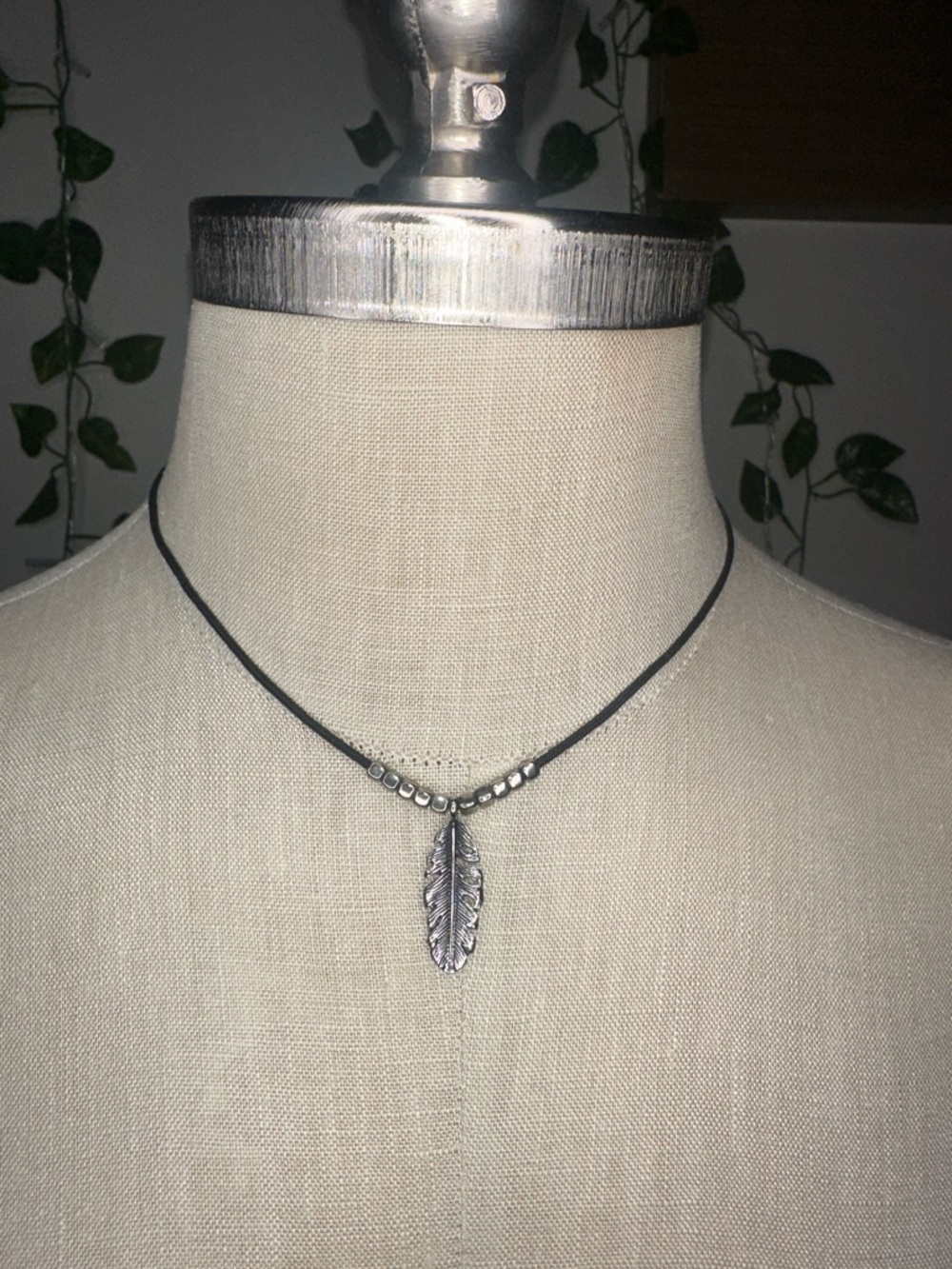Feather Jewelry Choker Beads Silver Color Black Cord Lobster Claw